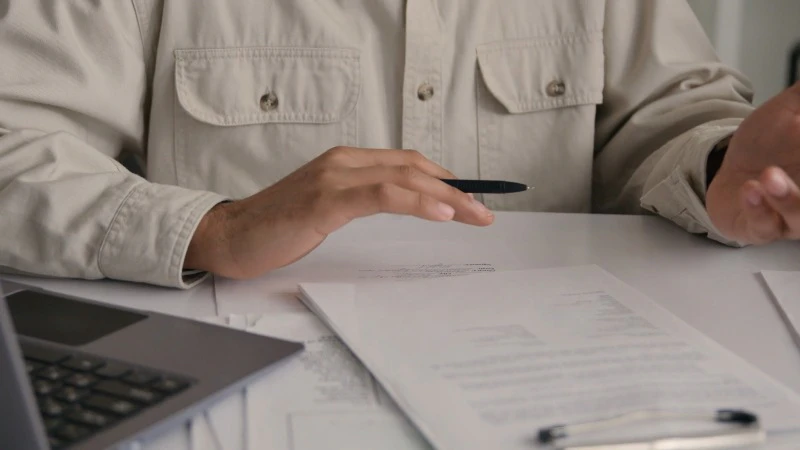 Work Colleagues, Businessmen, Talking, Desk by MayaLab – Stock Footage ...