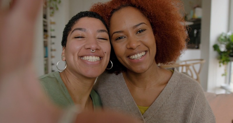 Gruziya lesbian veb-kamera